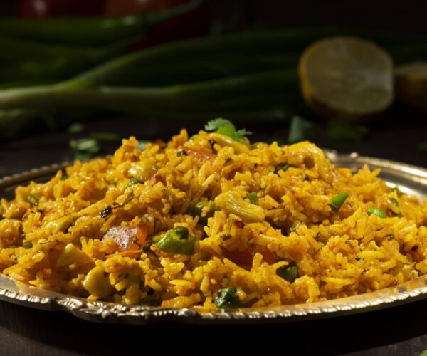 RIZ KASHMIRI